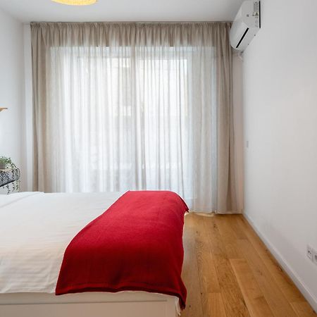 Papini'S Apartment -Apartment With Big Terrace Букурещ Екстериор снимка
