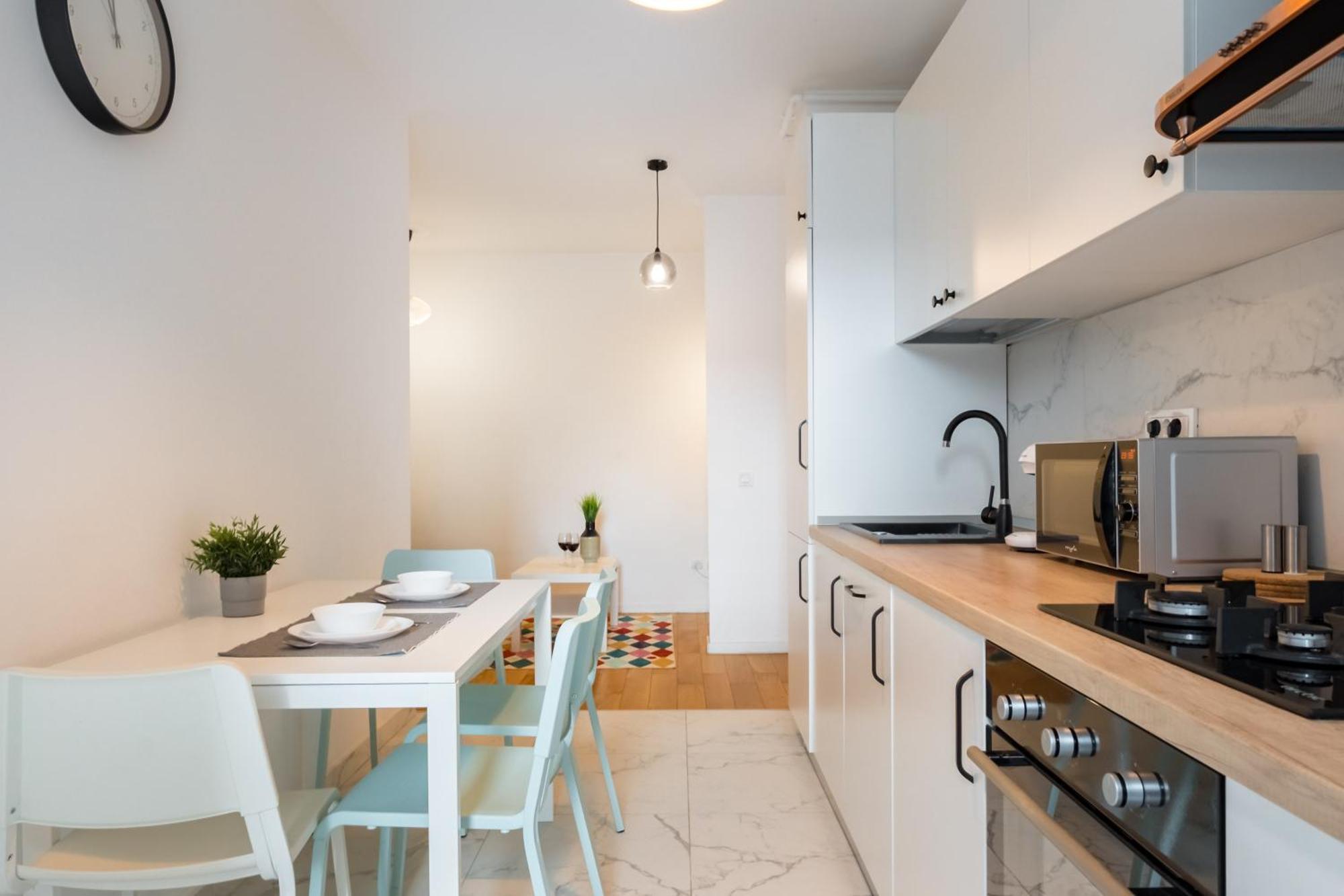 Papini'S Apartment -Apartment With Big Terrace Букурещ Екстериор снимка