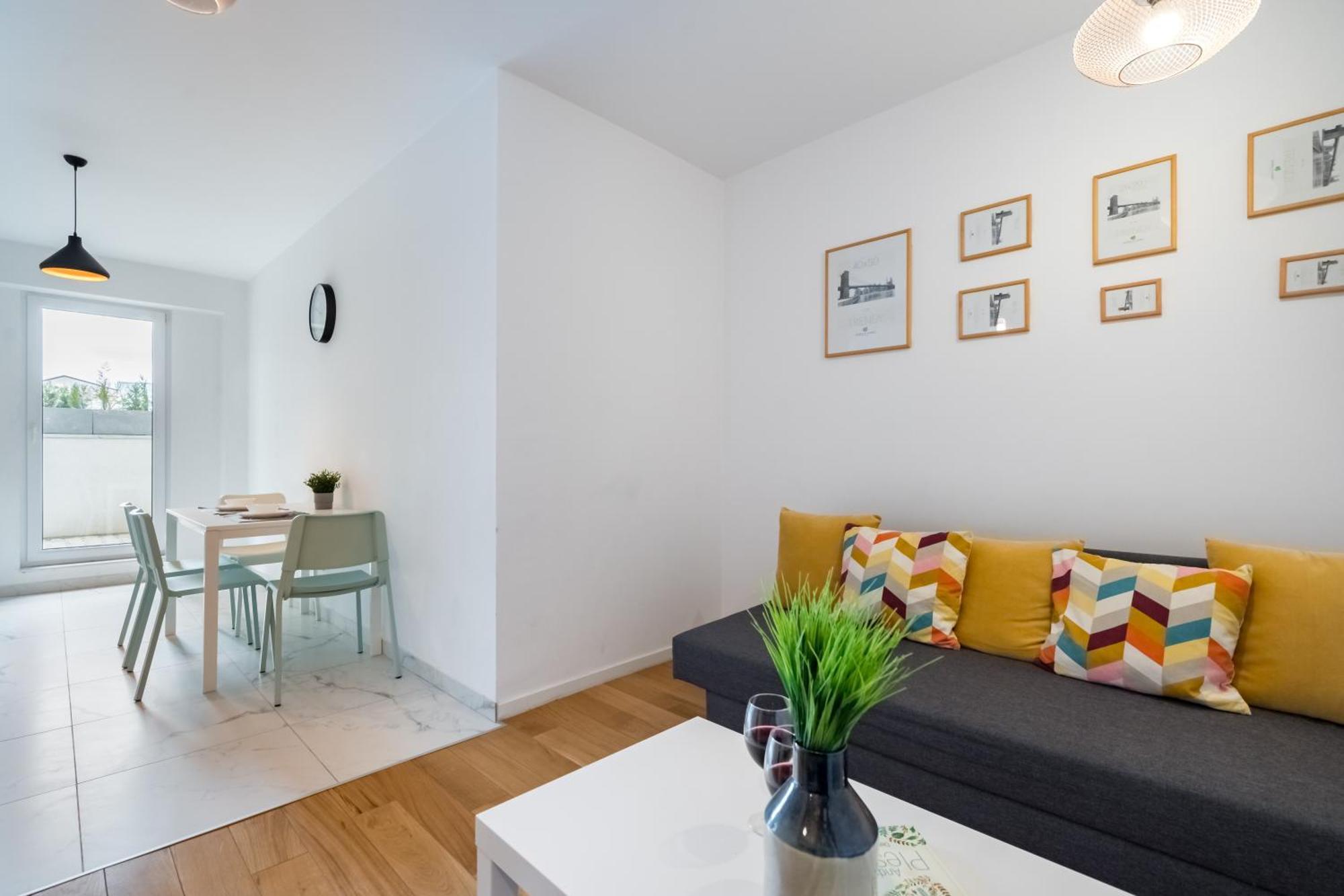 Papini'S Apartment -Apartment With Big Terrace Букурещ Екстериор снимка